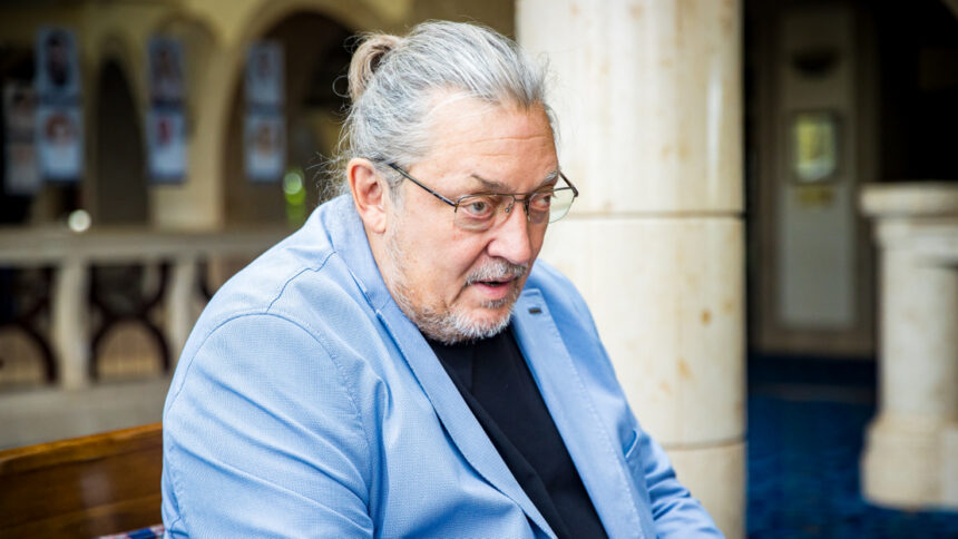 Tarr Zoltán túljárt Vidnyánszky eszén, mert nem rúgta ki